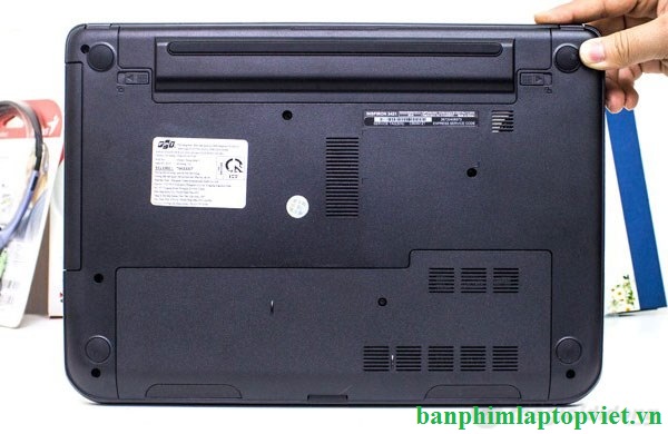H&igrave;nh ảnh Pin laptop Dell 3421, 3521 ch&iacute;nh h&atilde;ng, zin theo m&aacute;y